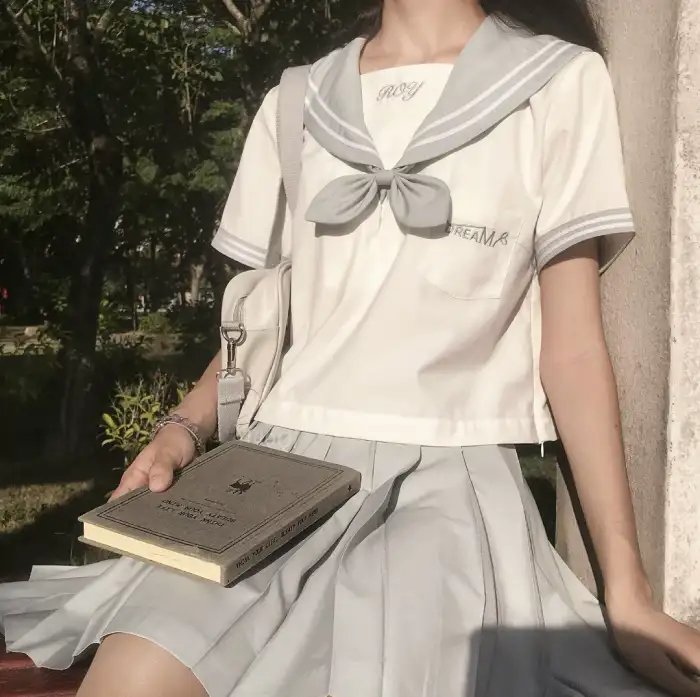 奥利维亚·罗德里戈：情歌少女